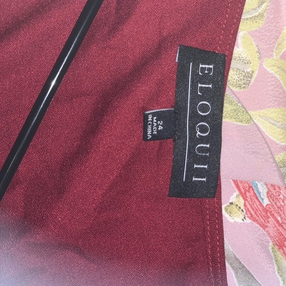 Eloquii tunic style blouse. Burgundy.Size 24 NWT - Picture 10 of 10